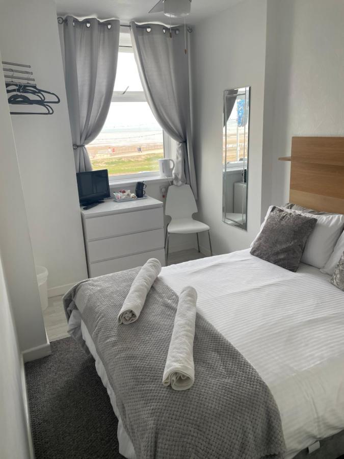 Sandford Promenade Blackpool Bagian luar foto